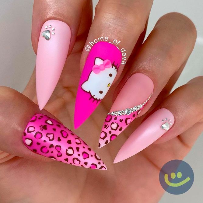 Cute Pointy Nails Design