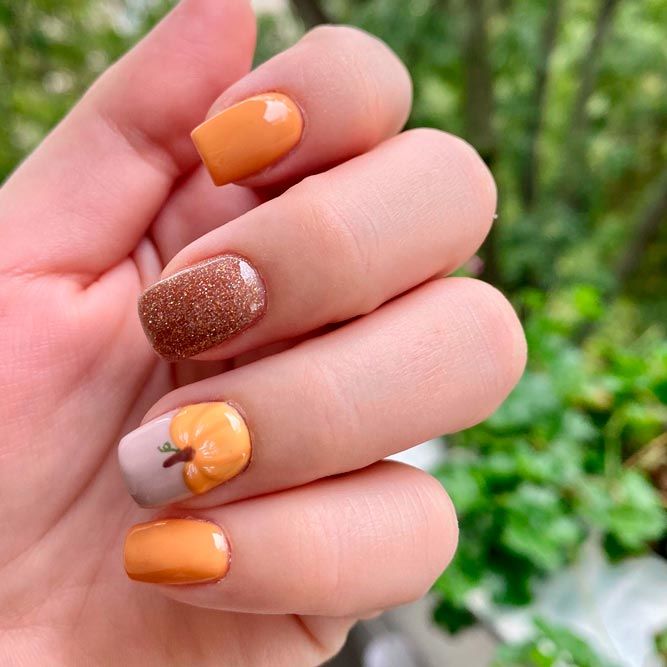 Thanksgiving Nails Designs With Pumpkin