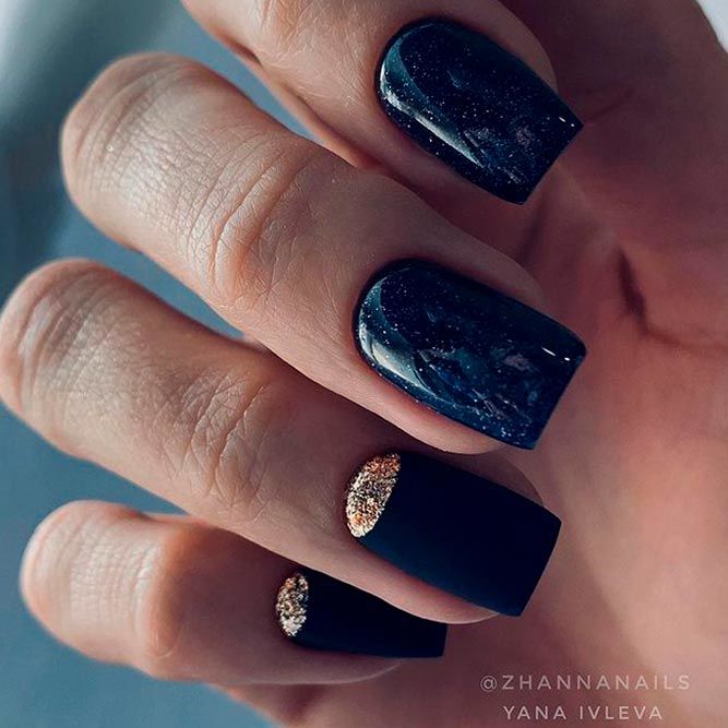 Perfect Black and Gold Designs for Square Nails