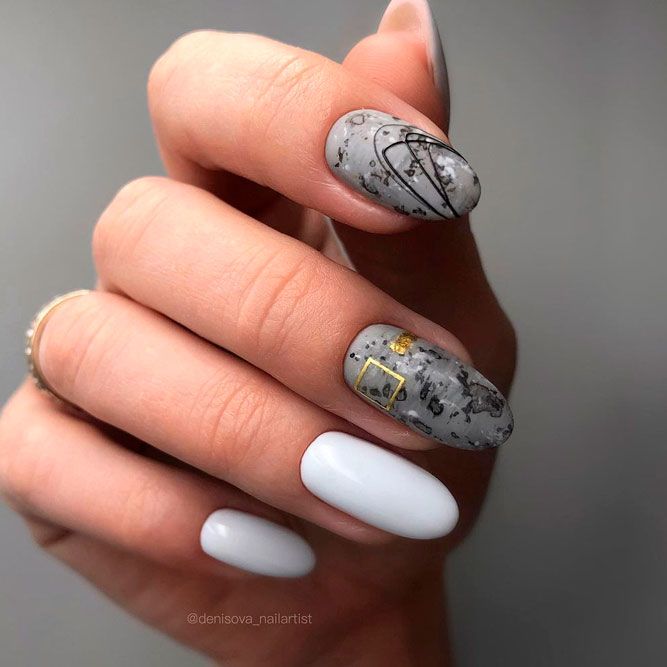 Sparkly Oval White Acrylic Nails Designs