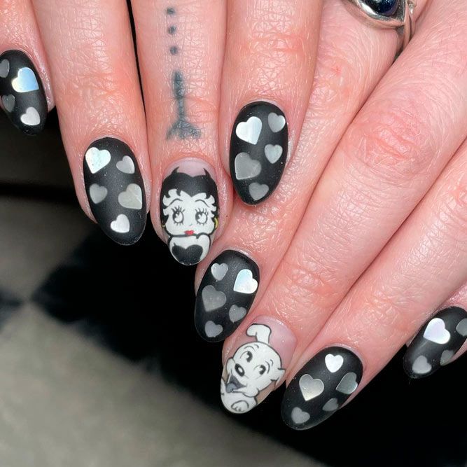 Valentines Day Nails with Animals in Love
