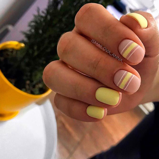 Lovely Nail Designs With Yellow Aesthetic