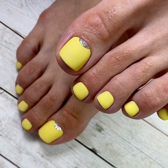 Toes Ideas With Matte Yellow Aesthetic
