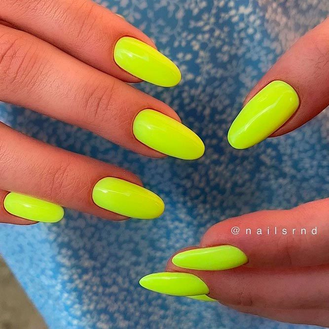 Yellow Nails Polishes To Rock The Summertime