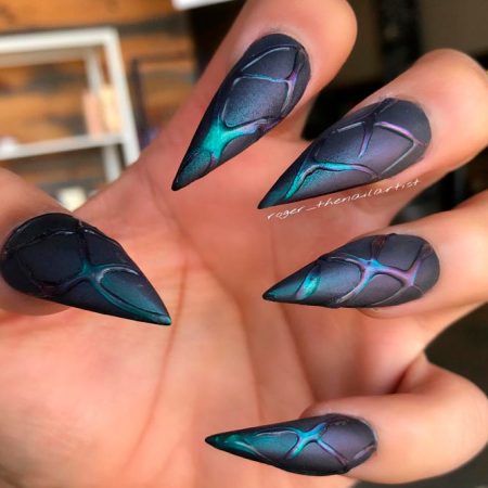 25+ Chic Ideas for Black Stiletto Nails - Nail Designs Journal