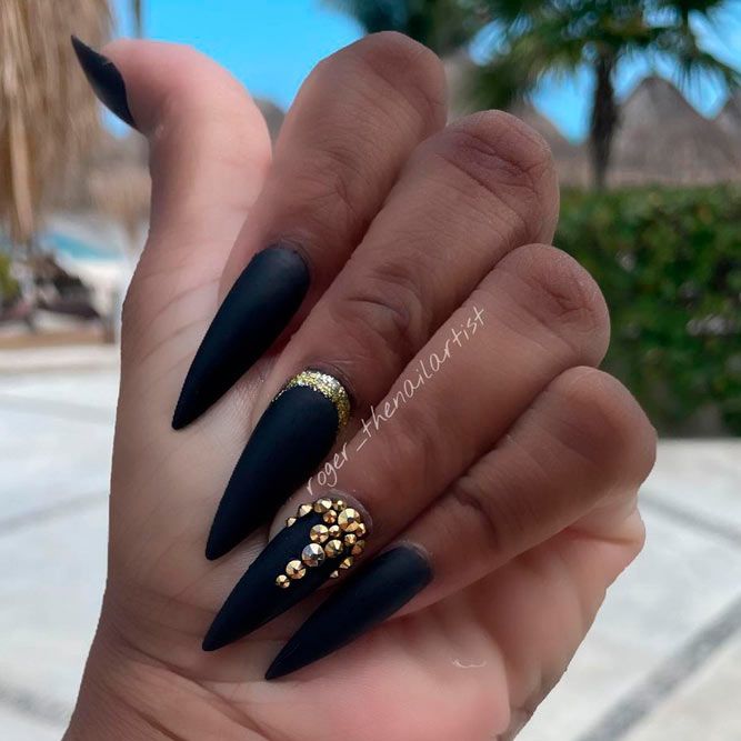 Black Stiletto Nail Designs With Gorgeous Rhinestones