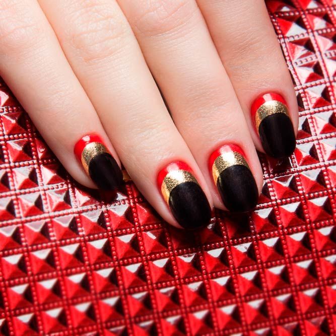 Black and Red Nails Art