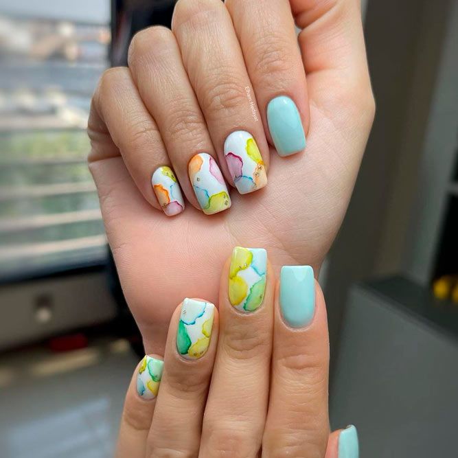 Last Minute Abstract Easter Nail Designs