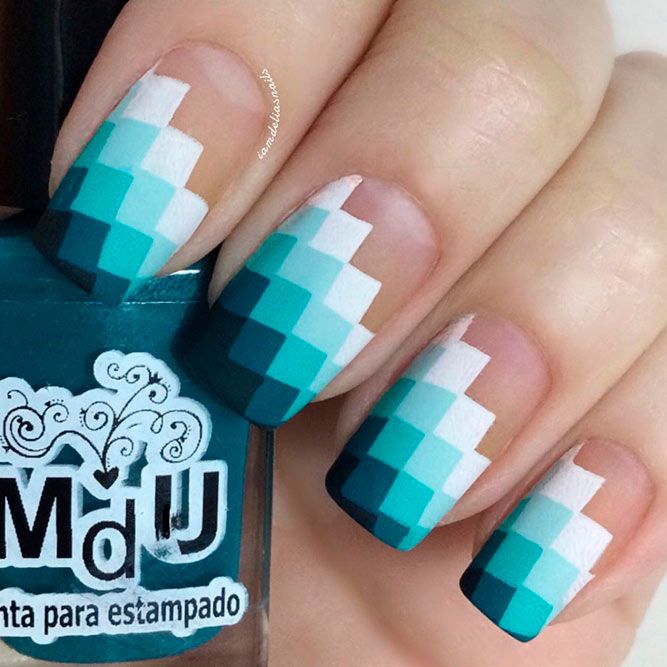 Geometric Gradient - How to Do Ombre Nails