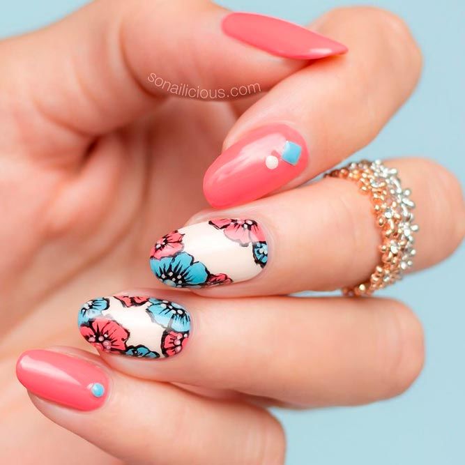 Coral Designs for Eye-catching Nails