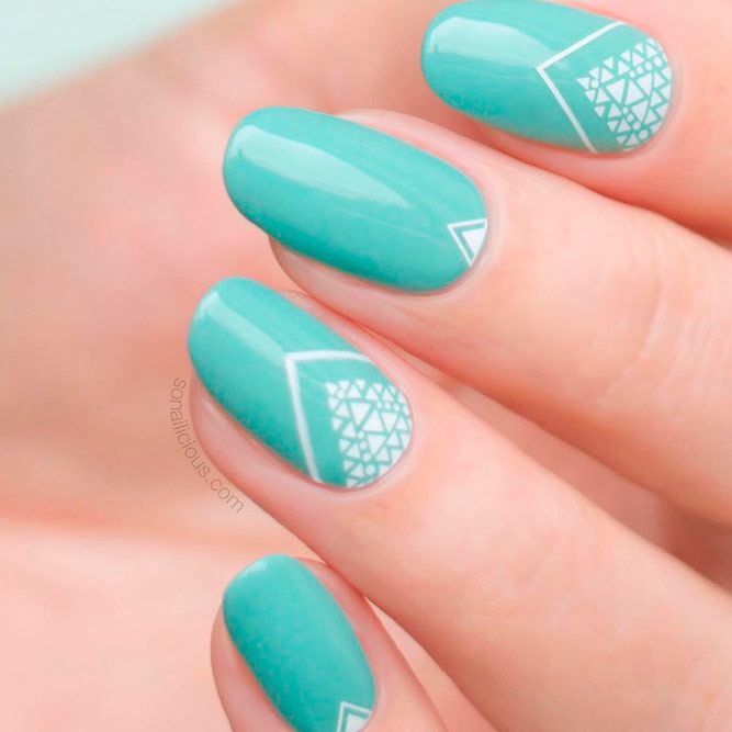 Mint Green Nail Color is a Summer Must-Have