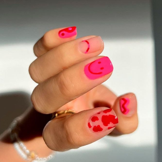 Cute Nail Ideas with Smile Face