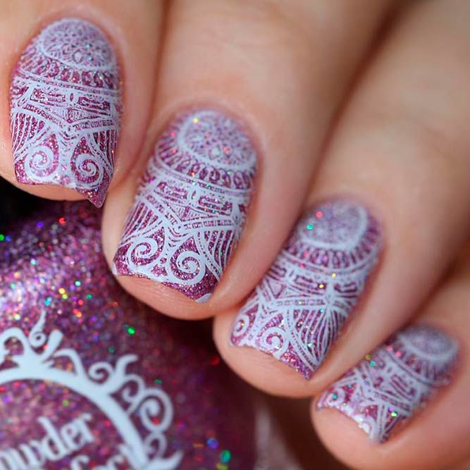 Gentle Nails With Glitter Mandala