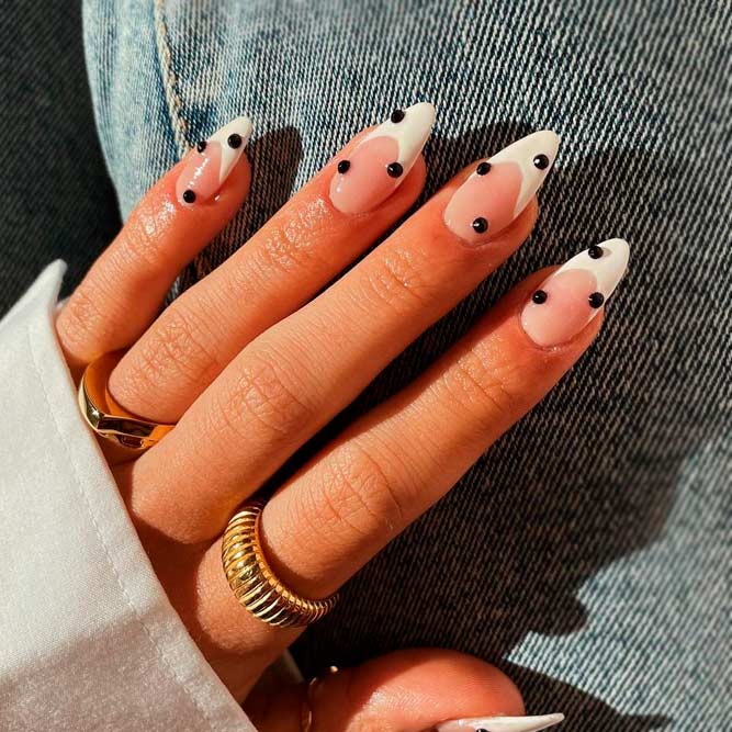 almond nails designs black stones