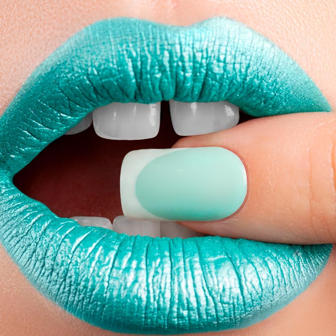 Blue Lipstick Nails Matching