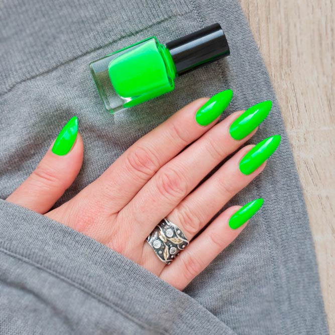 One-Tone Neon Green Nails