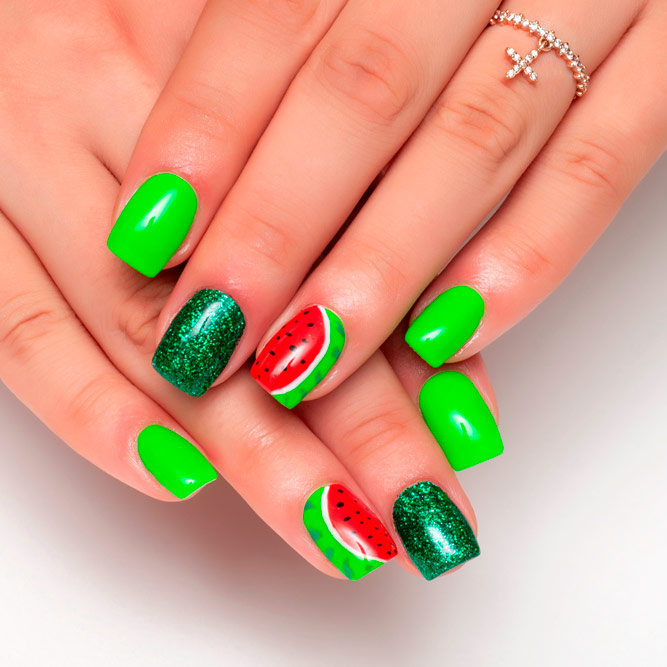 Summer Green Nails