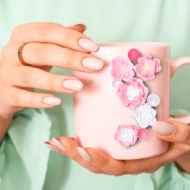 Pictures of Nails With Flowers Cups