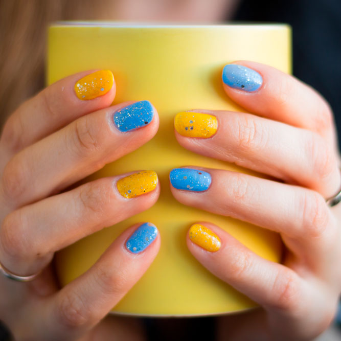 Pictures of Nails With Colorful Cups