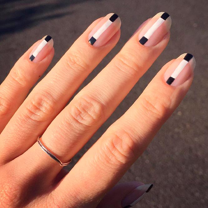 Perfect Vertical Lines on Nails With DIY Decals