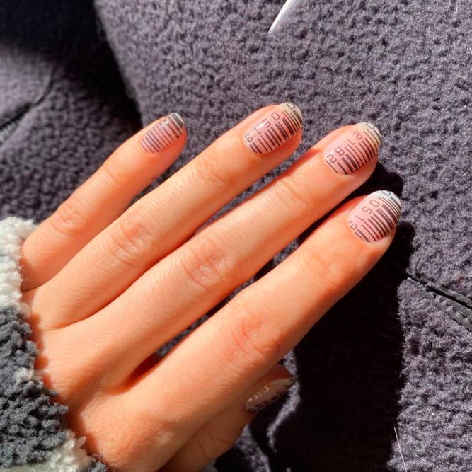 Simple Diy Art With Tape For Short Nails