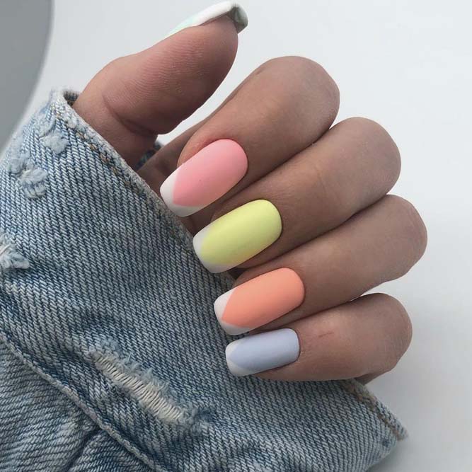 Pastel Elegant Nails V-design