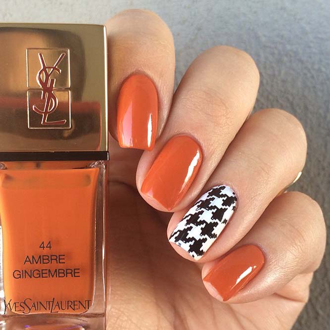 Houndstooth Pattern Nails In Fall Shades