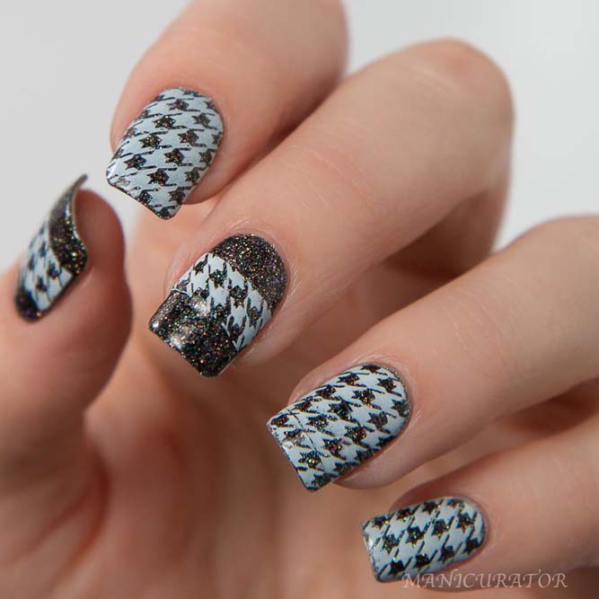 Houndstooth Pattern With Glitter Nails