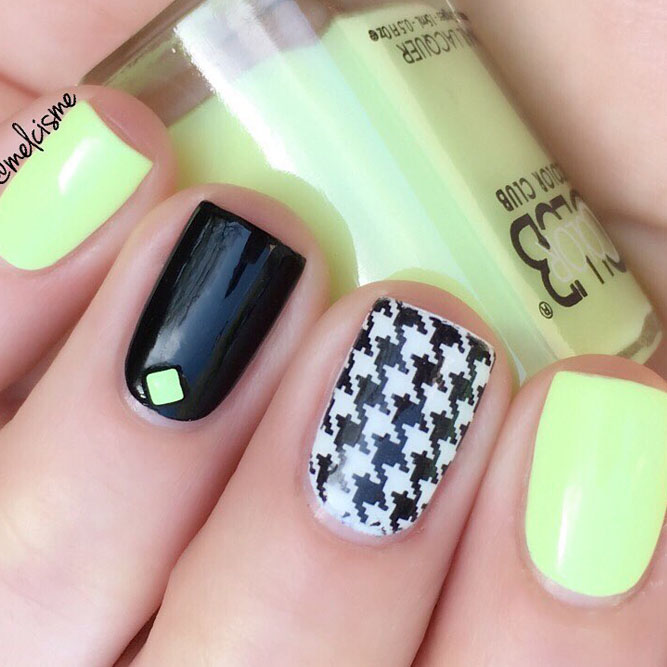 Neon Houndstooth Pattern Nails
