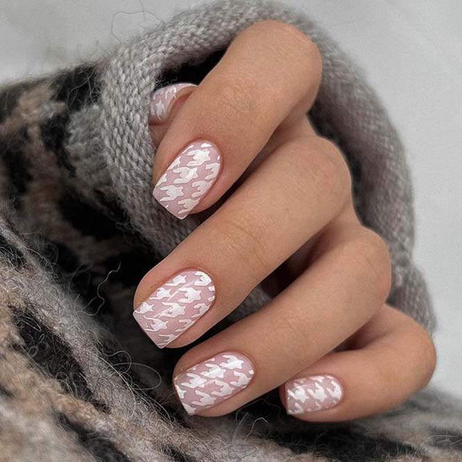 Negative Space With Houndstooth Pattern Nails