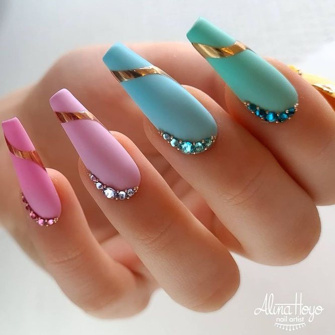 Pink Coffin Nails With Rhinestones