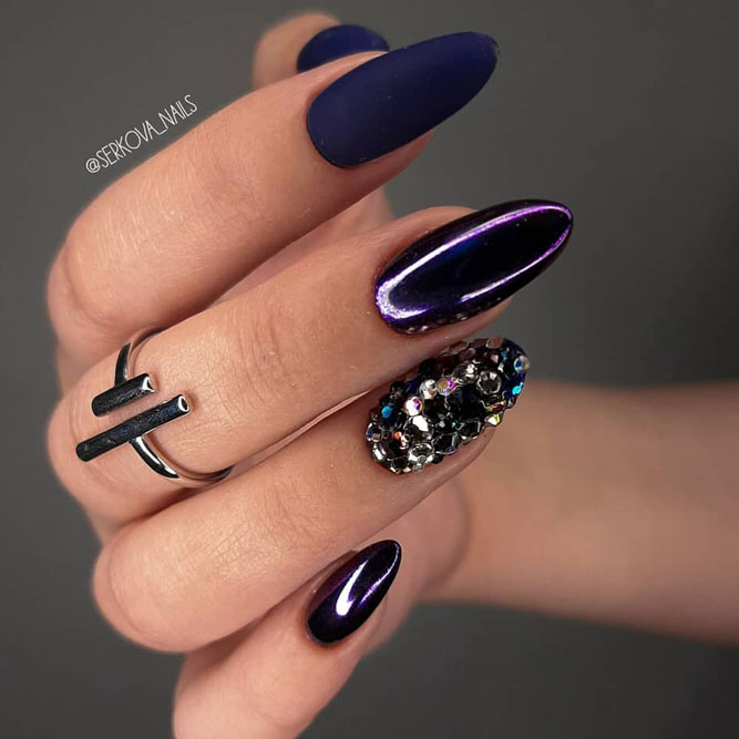 Round Nails with Stones