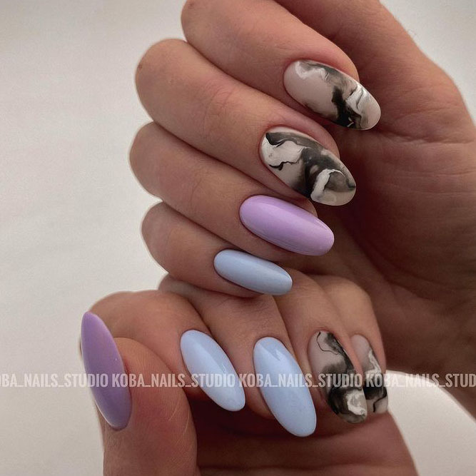 Minimalistic Designs For Round Nails