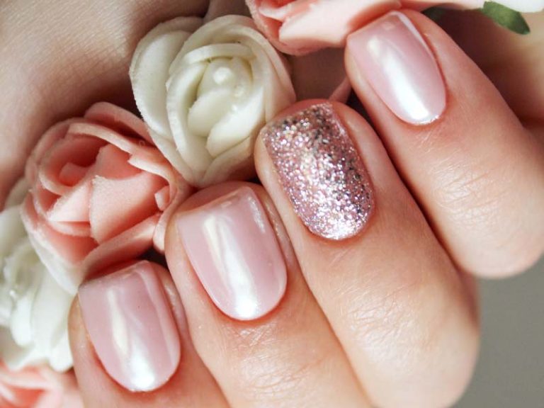 4. Beige and Rose Gold Nail Ideas - wide 7