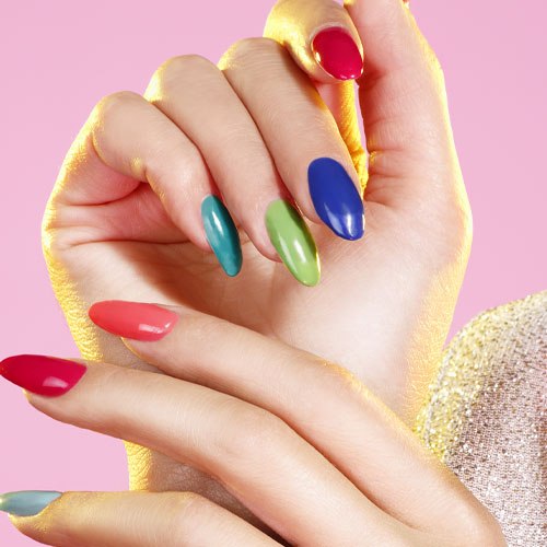 This Is the Manicure of the Season - The New York Times