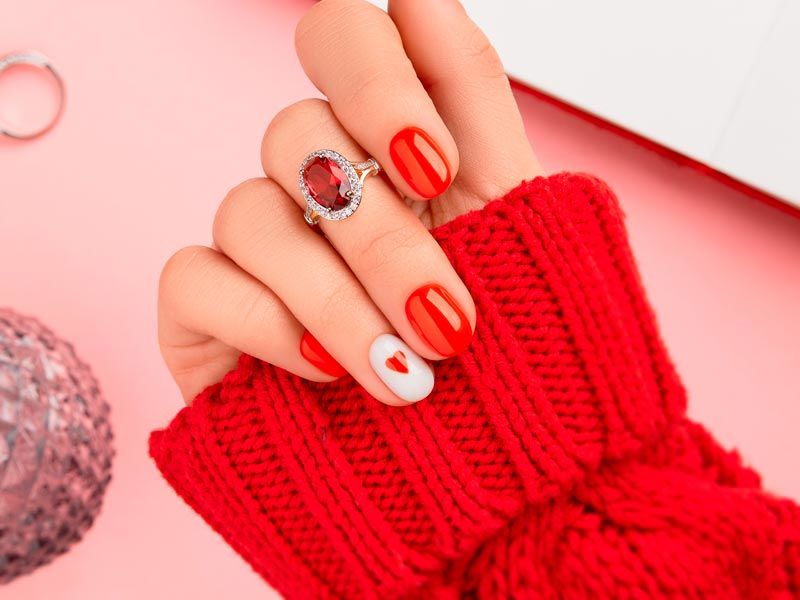 40 Valentines Day Nails To Try in 2023