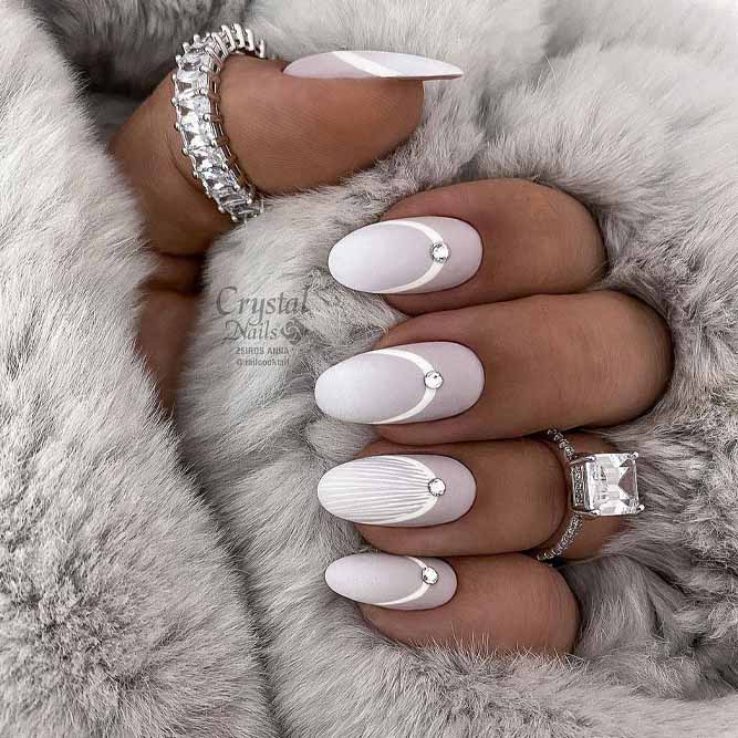 Sparkly Oval White Acrylic Nails Designs