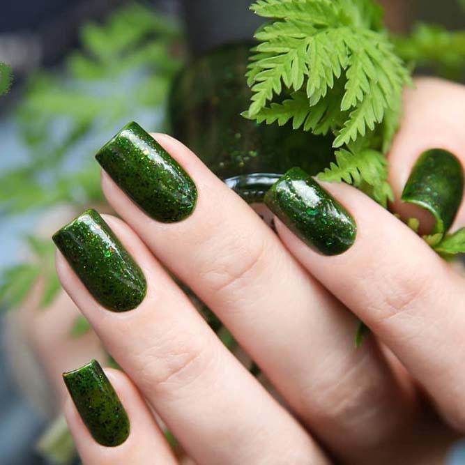 Polish Green Glitter Nails