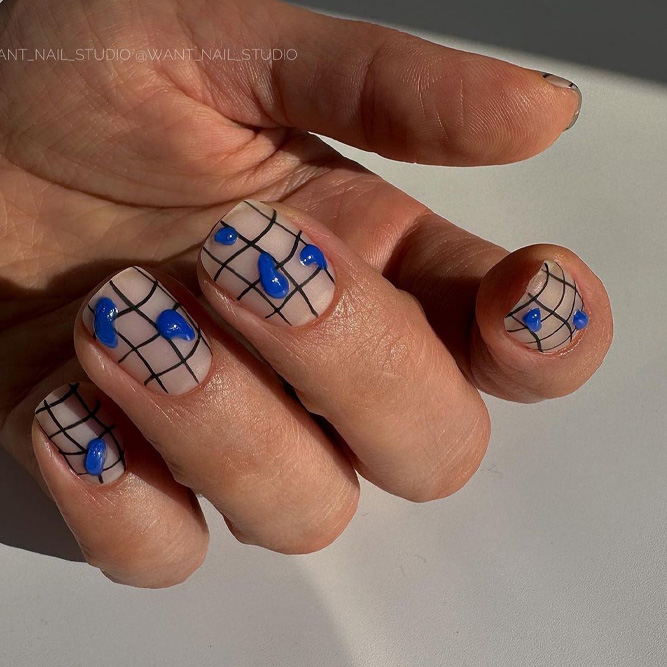 Geometric Fancy Nails
