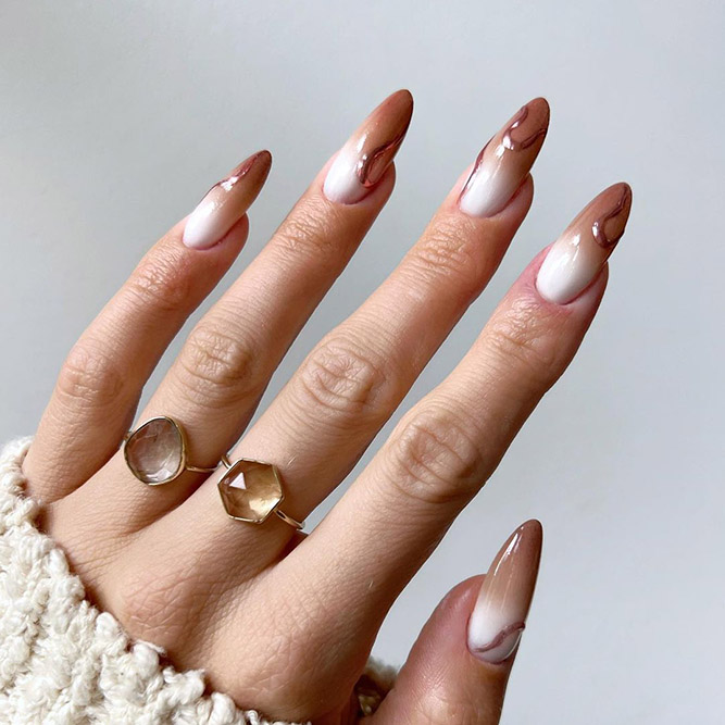 Nude and Light Brown Glitter & Plade Pattern Gel Nails | Gold Plaid | Danni  & Toni