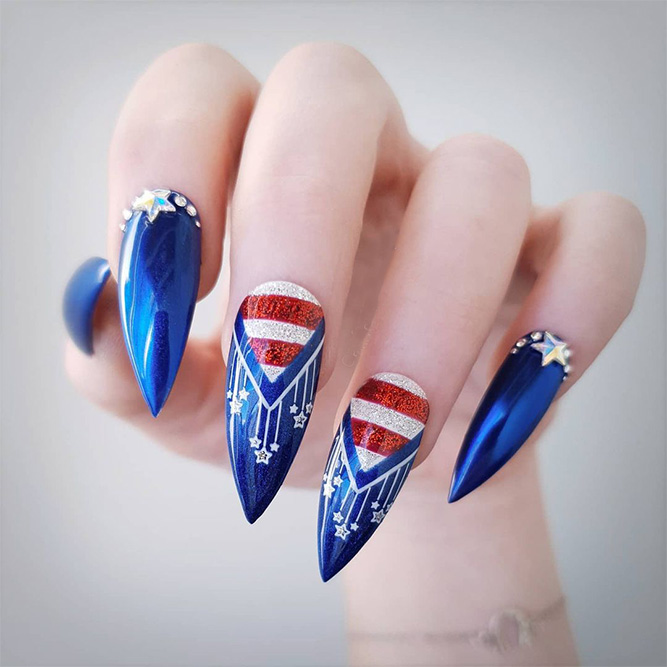 Glossy American Flag Nails Design