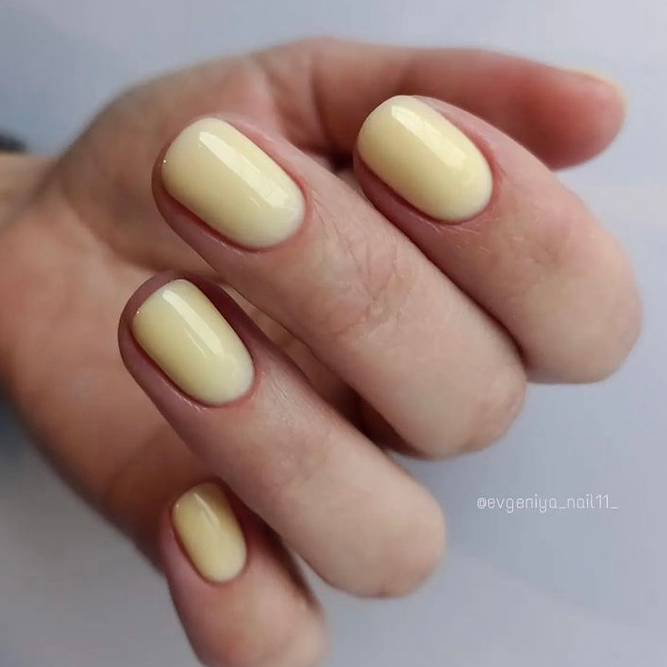 Lemon Yellow Acrylic Short Nails