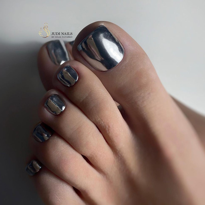 Purple Artificial Toe Nails With Silver Stripe (AEN9024)