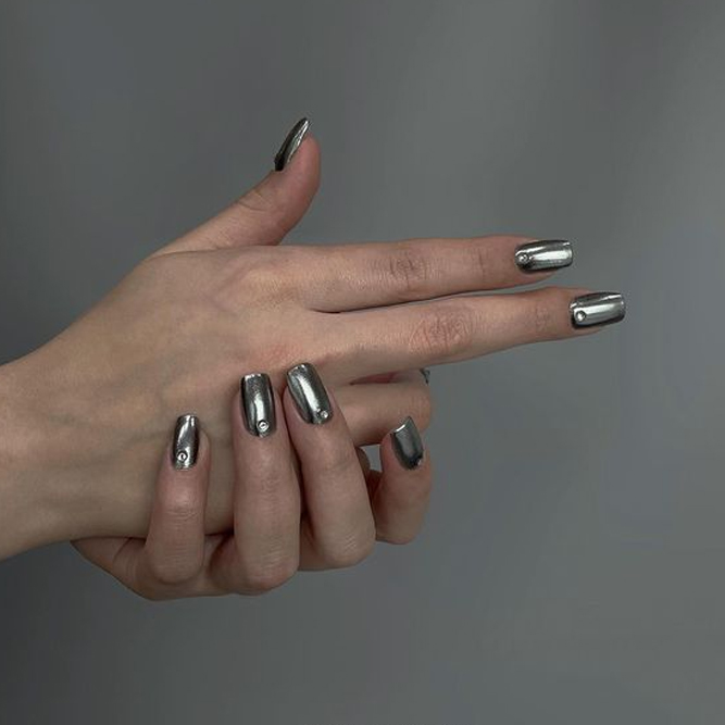 Metallic Acrylic Nails