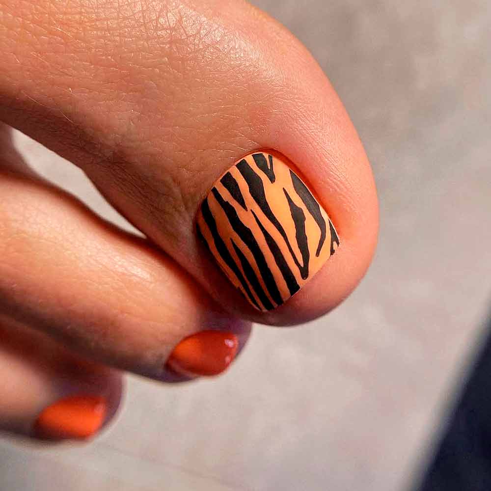 Orange Hues For Toe Nails