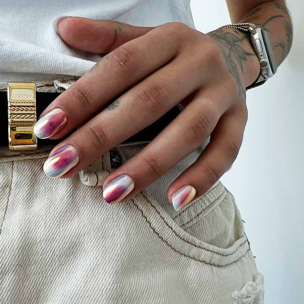 Glazed Donut as Hailey Bieber #nailcolors #fallnails #fallmanicure