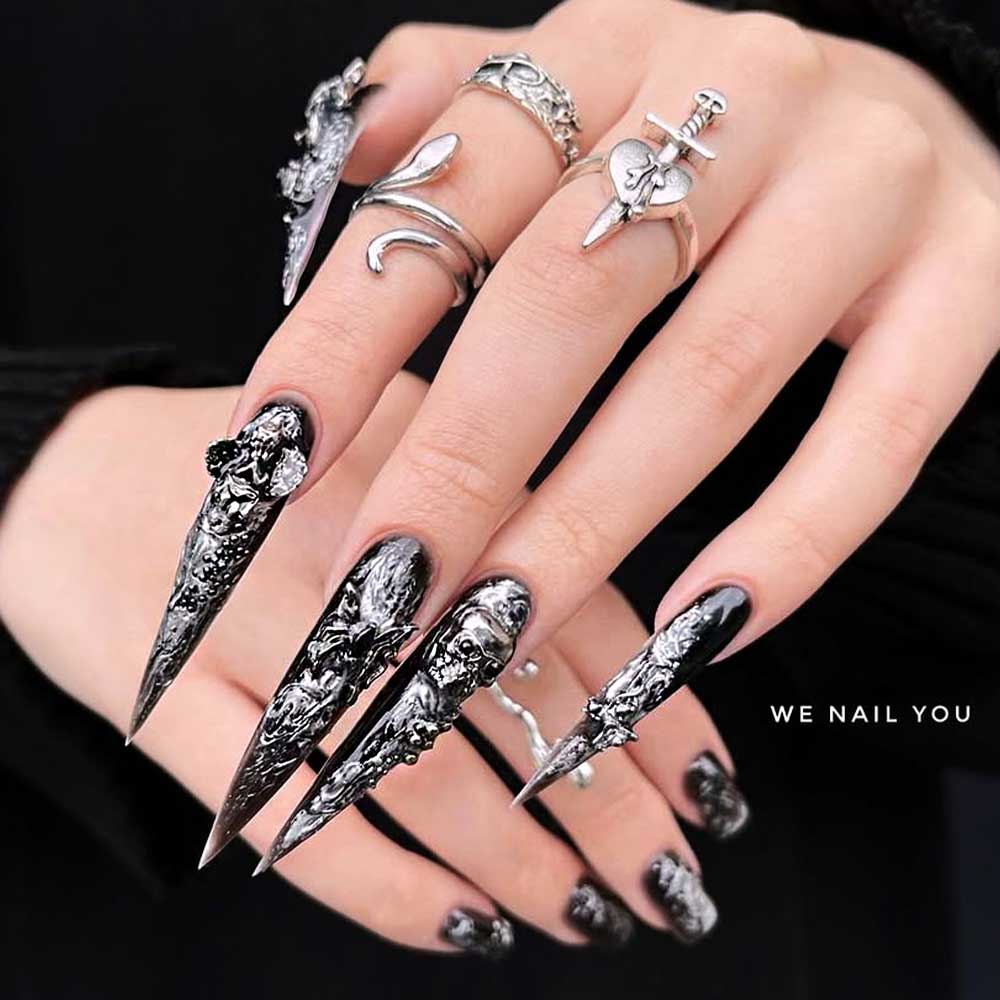 Halloween Gothic Nails 